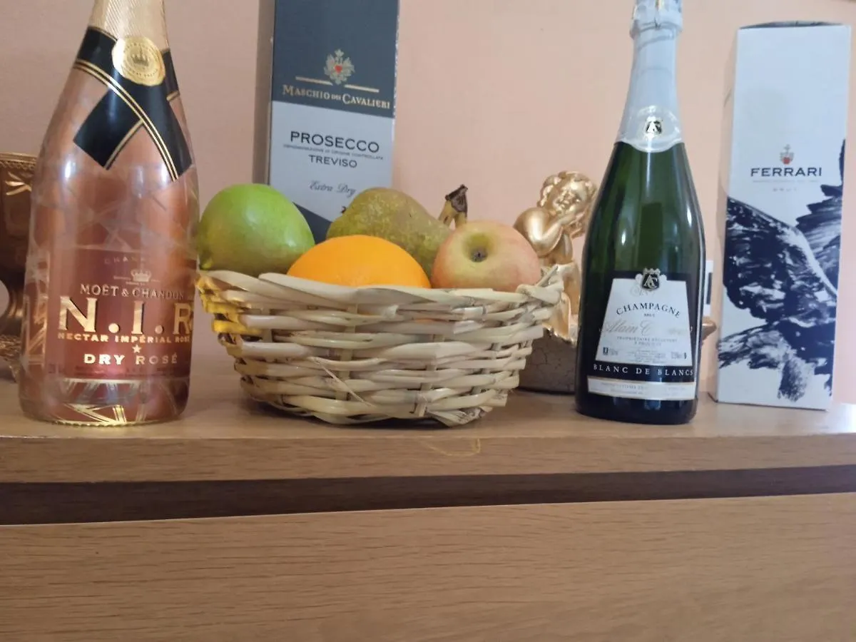 Apartament The Nest Of Envy Bari